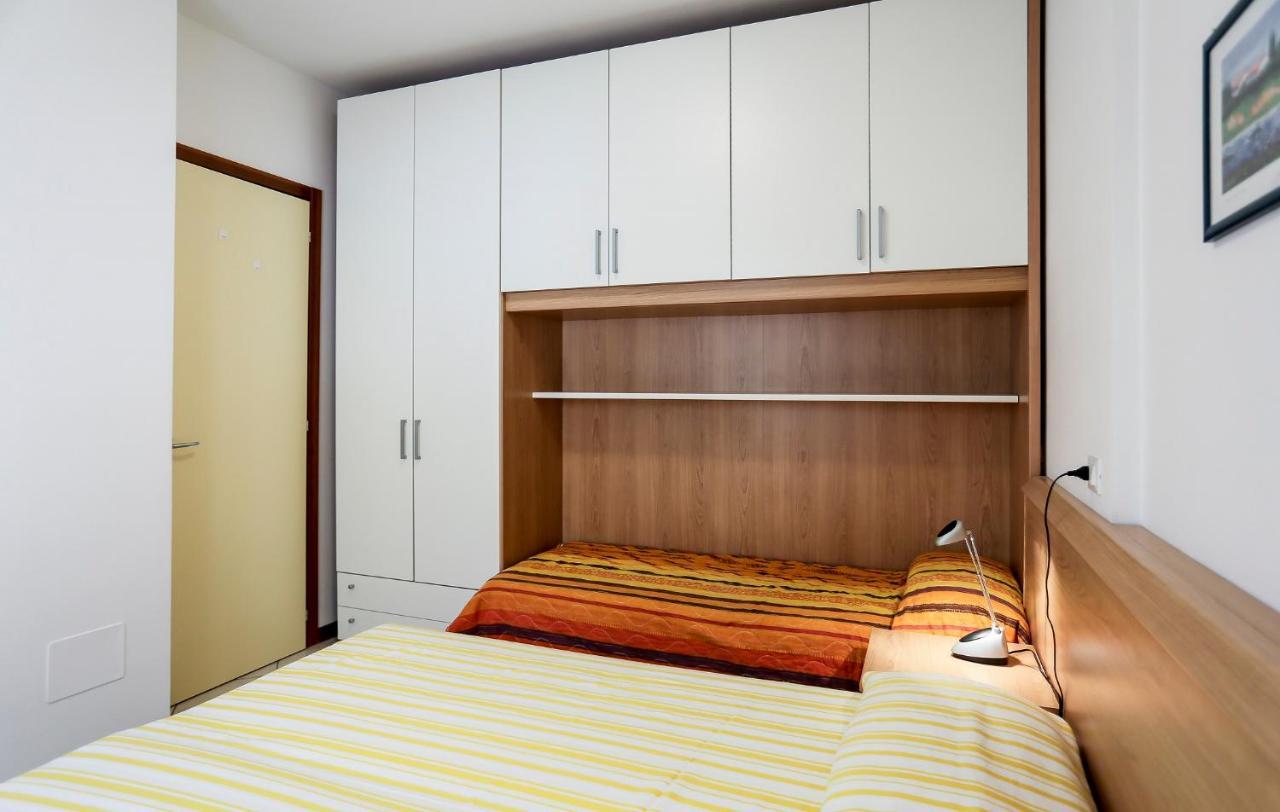 Ca' Mira Apartments Caorle Esterno foto